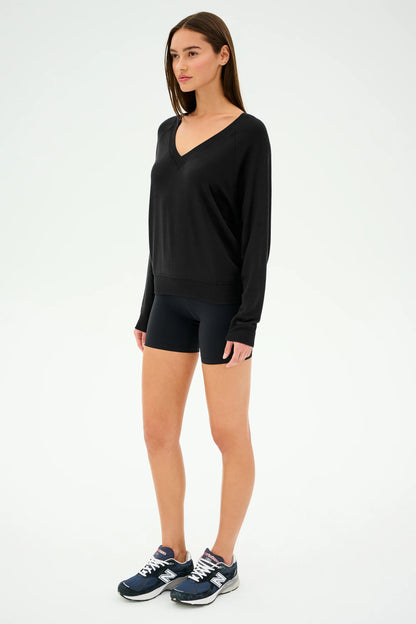 Bennie Fleece V-Neck Sweatshirt